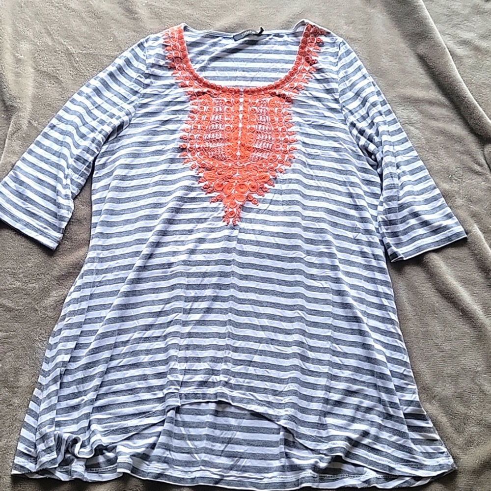 THML shirt size L